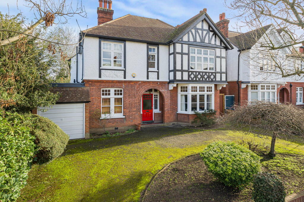 Main image of property: Hayes Road, Bromley, BR2 9AE