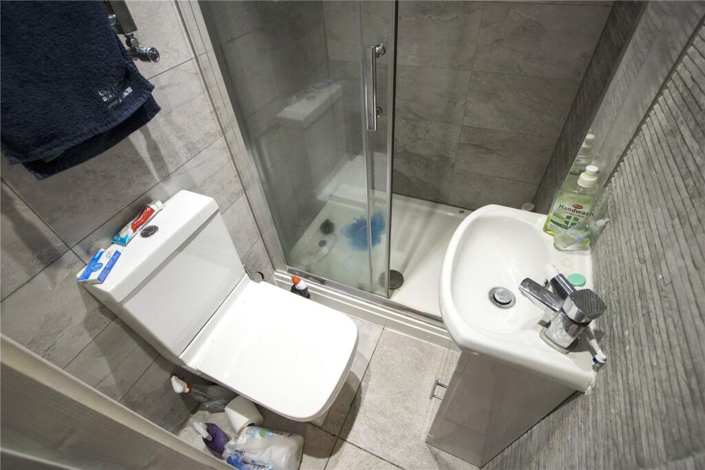 5 bedroom house for rent