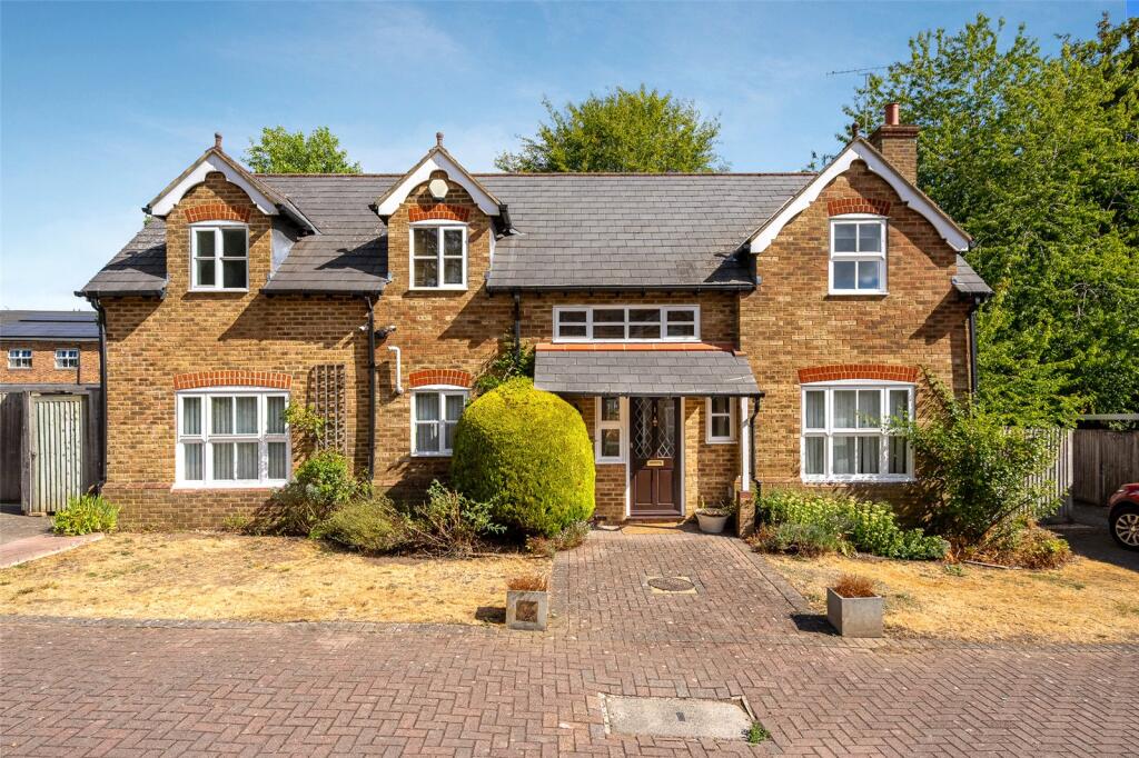 Main image of property: Yeomans Keep, Chorleywood, Hertfordshire, WD3