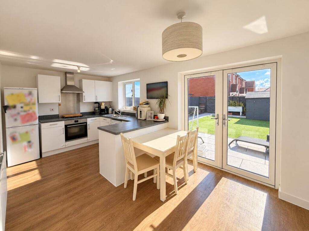 House in Bristol - More