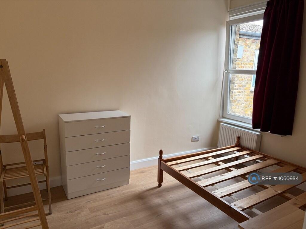 House in London, West Ealing, Hanwell - View 3