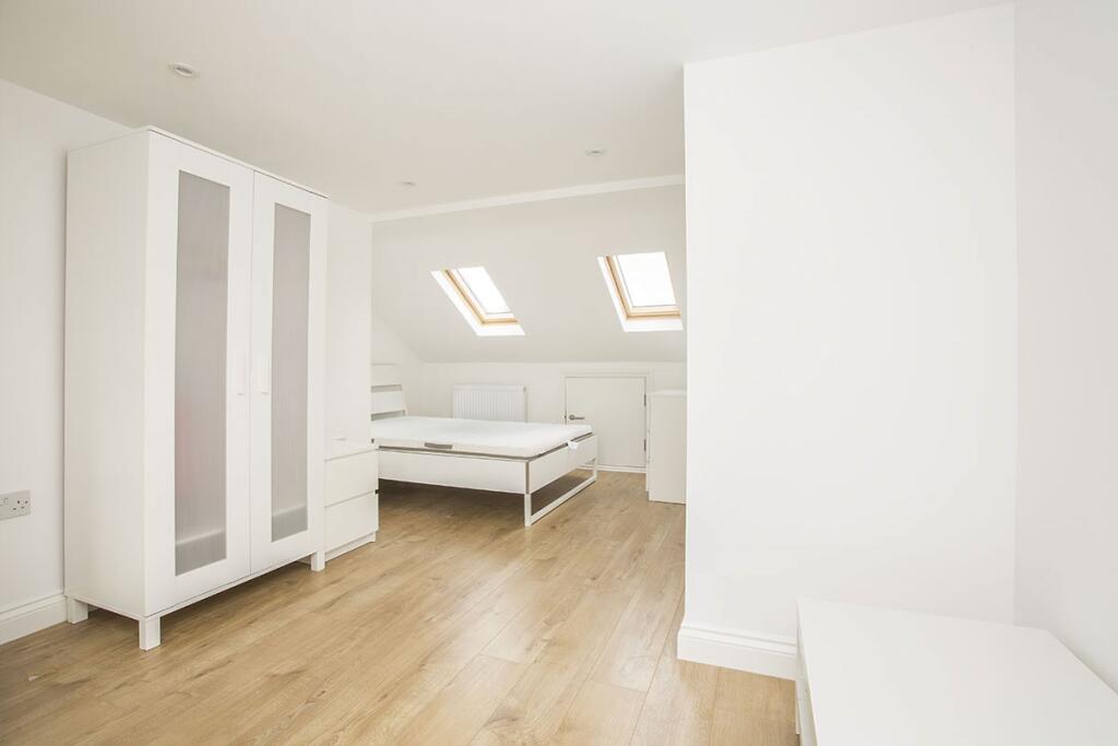 Main image of property: Kingston Road, Ilford, Essex, IG1