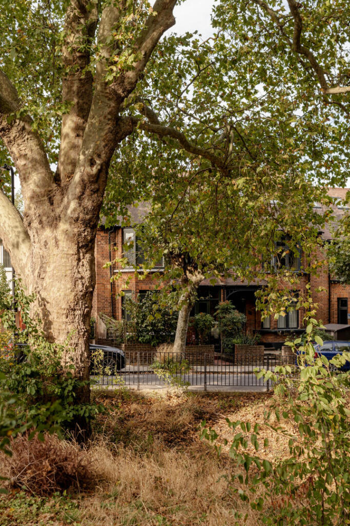House in London - More