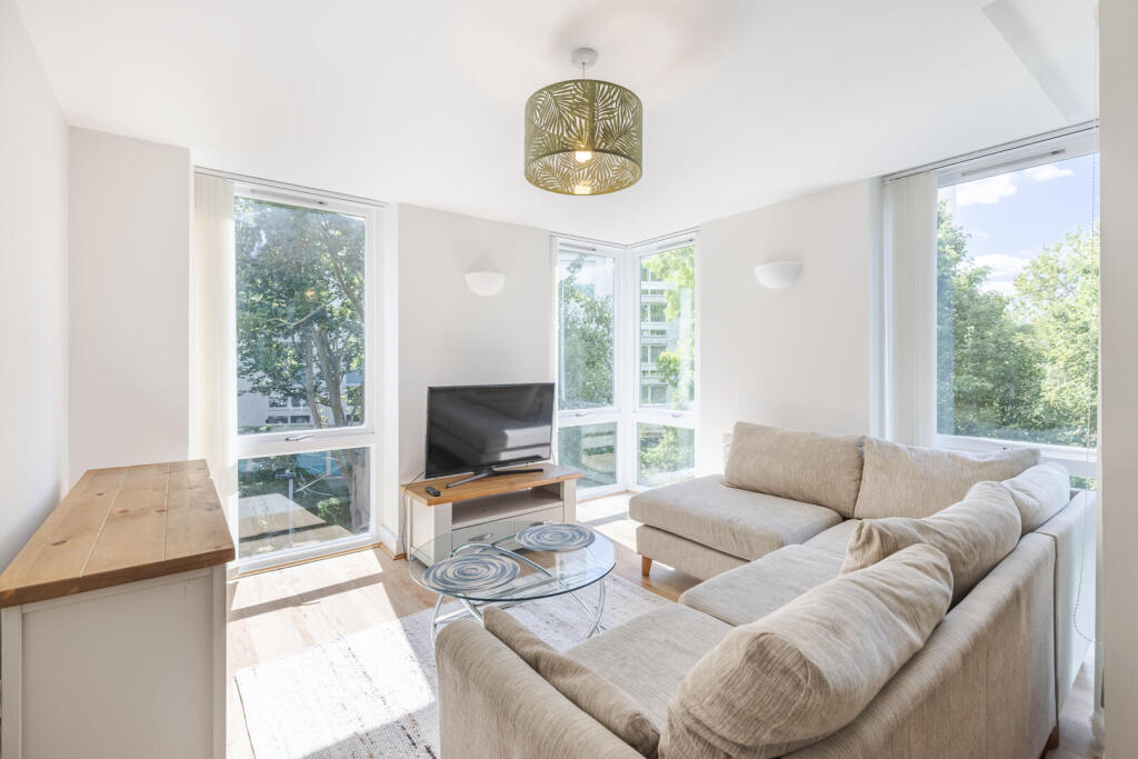 Apartment in London, Shepherd's Bush - View 5