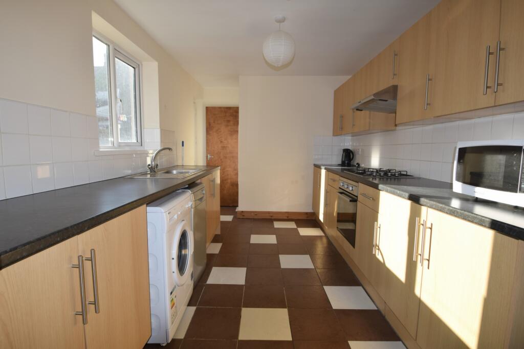 House in Cardiff - View 4