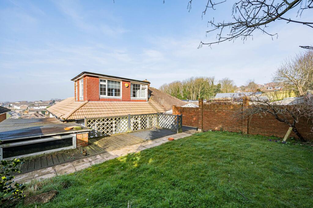 Deans Close, Woodingdean, BN2 6RN photo 4