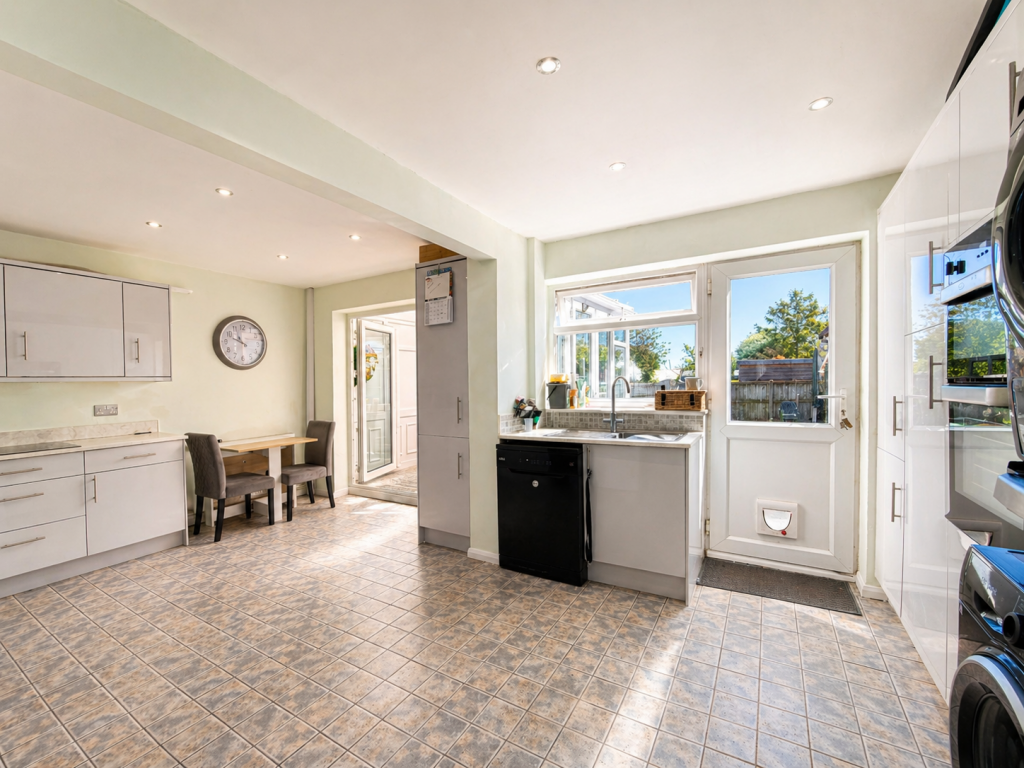 House in Dover, Eastry - View 4