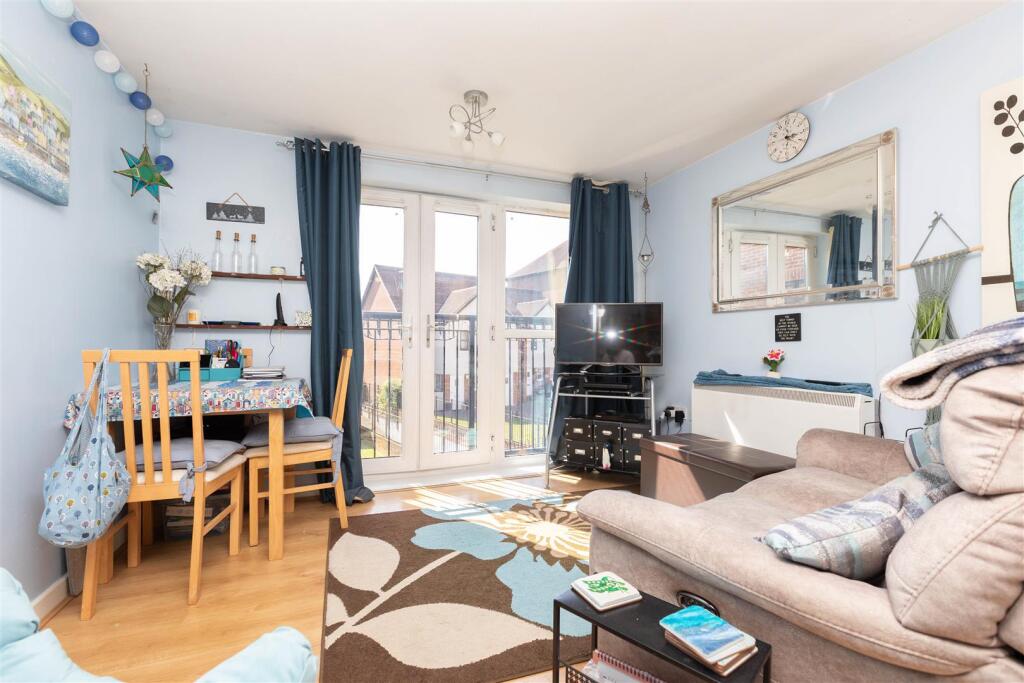 Apartment in Stevenage - View 2