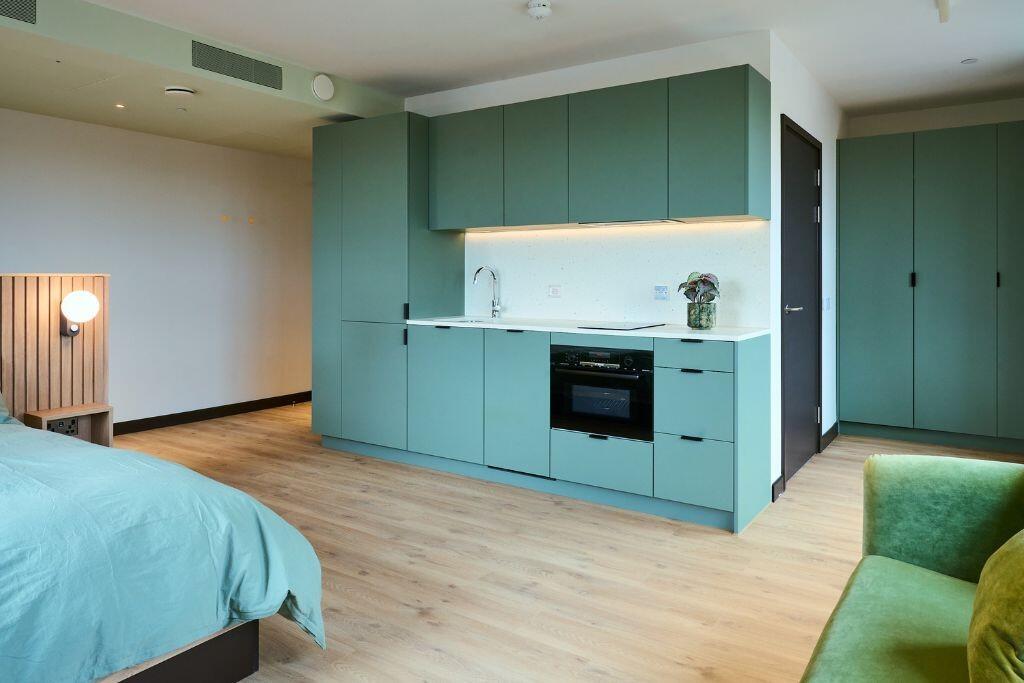 Main image of property: Blackhorse Lane, London, E17