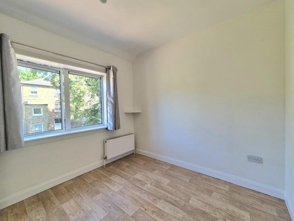 Apartment in London, Park Royal - View 4