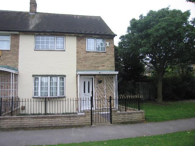 Main image of property: Sinderby Walk, Hull, HU5 4SP