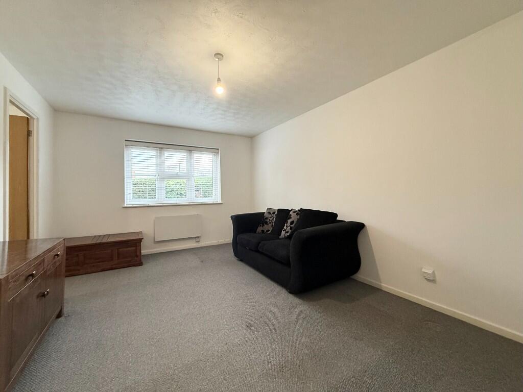 Apartment in London - View 3