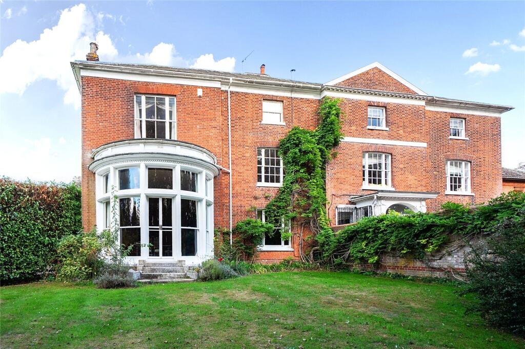 Main image of property: Bramford, Ipswich, Suffolk, IP8