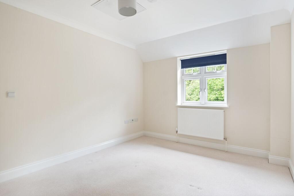 Thyme Road, Ashley Heath photo 4
