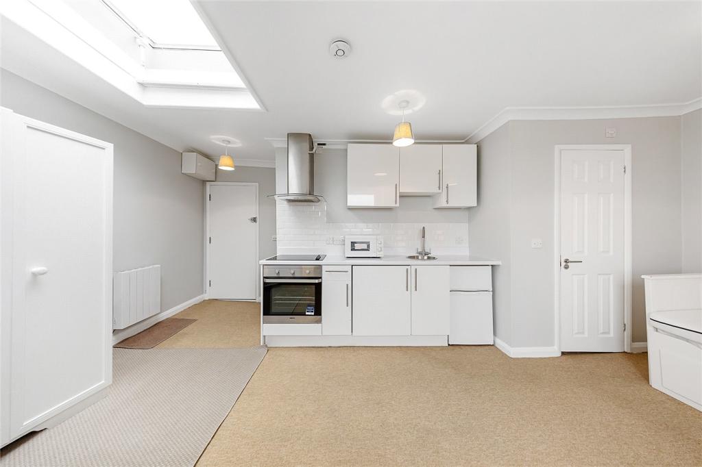 Studio apartment for rent