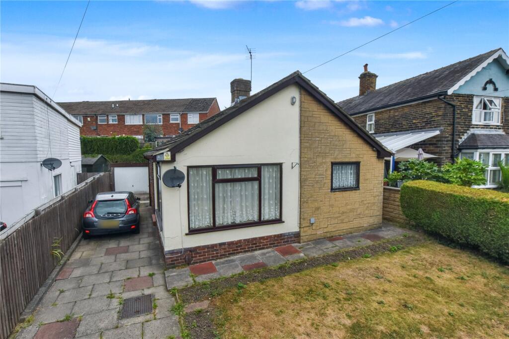 Main image of property: Billingbauk Drive, Leeds, West Yorkshire