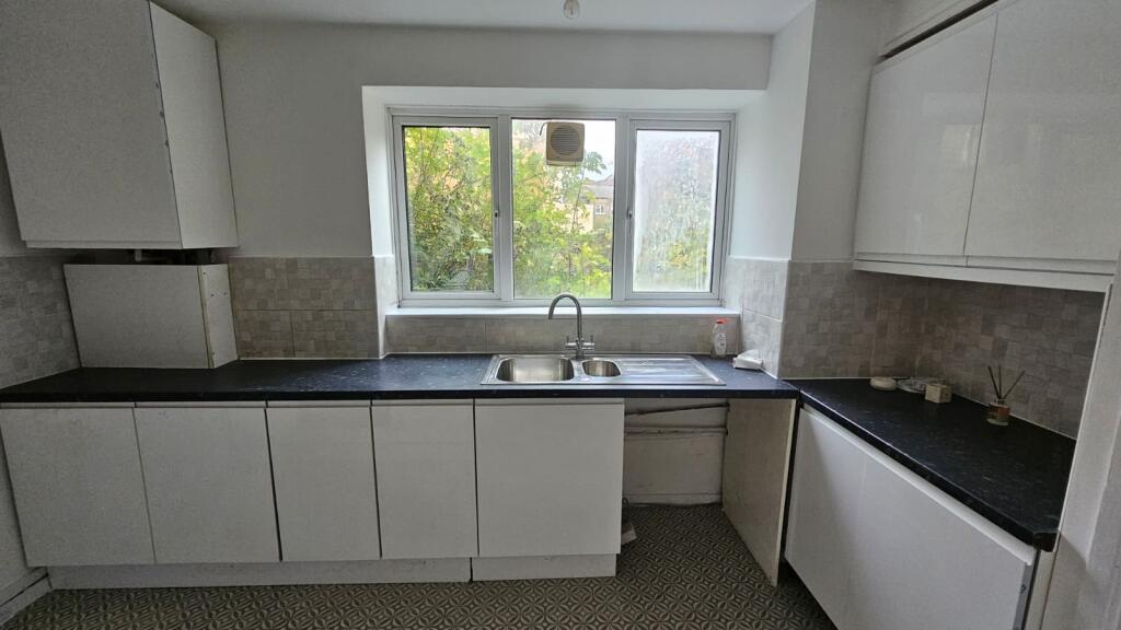 Main image of property: Sandford Close, London, E6