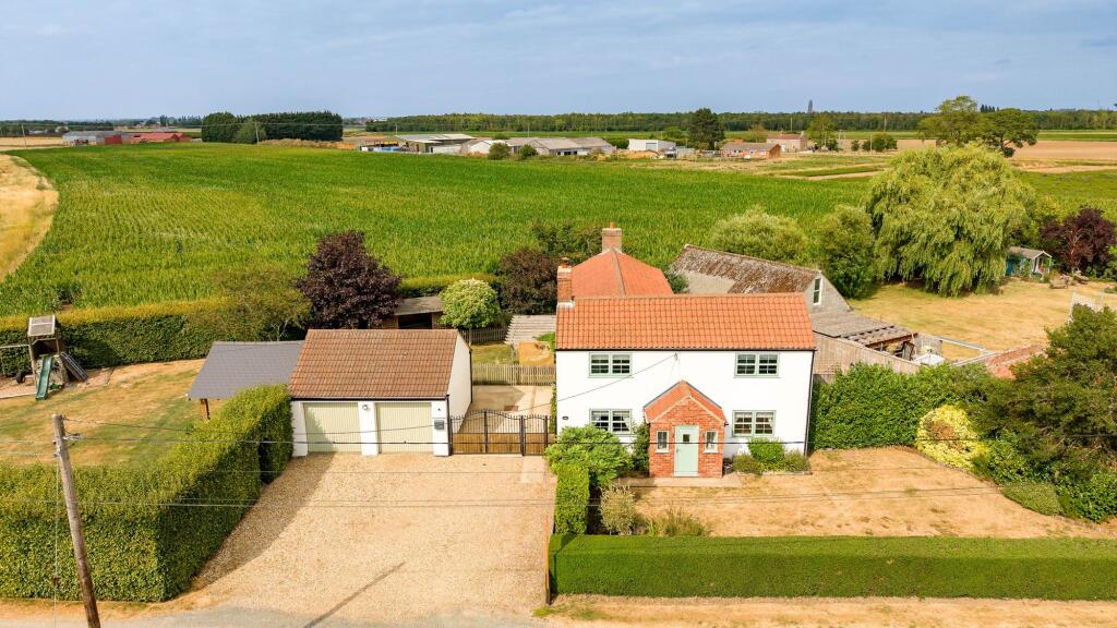 Main image of property: Silvertoft Lane, Frampton West, PE20