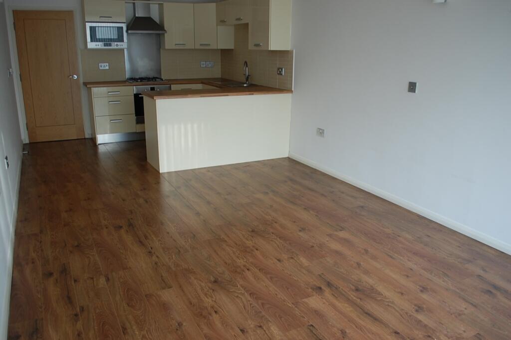 Apartment in Oldham - View 2