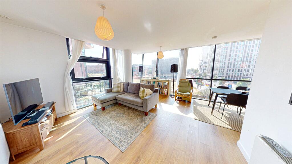 Main image of property: 18 Islington Wharf, 151 Great Ancoats Street, Manchester, M4