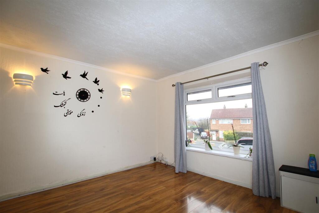 Additional image 6 of Kingsdale Crescent, Bradford