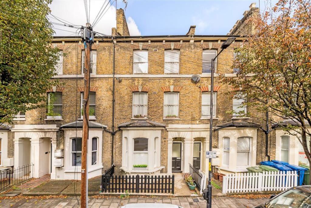 Main image of property: Larcom Street, Elephant & Castle