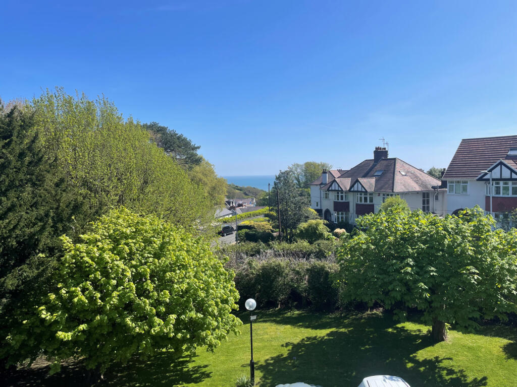 Main image of property: Gilbertscliffe Southward Lane Langland Swansea Sa3 4qs