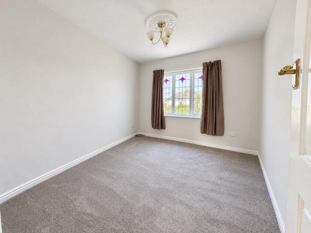 House in Stockton-on-Tees, Redcar and Cleveland - More
