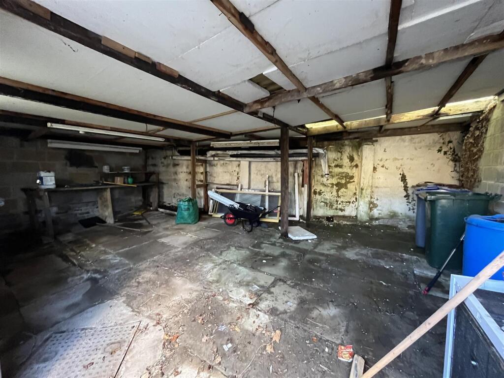 Additional image 17 of Woodside Road, Wyke, Bradford