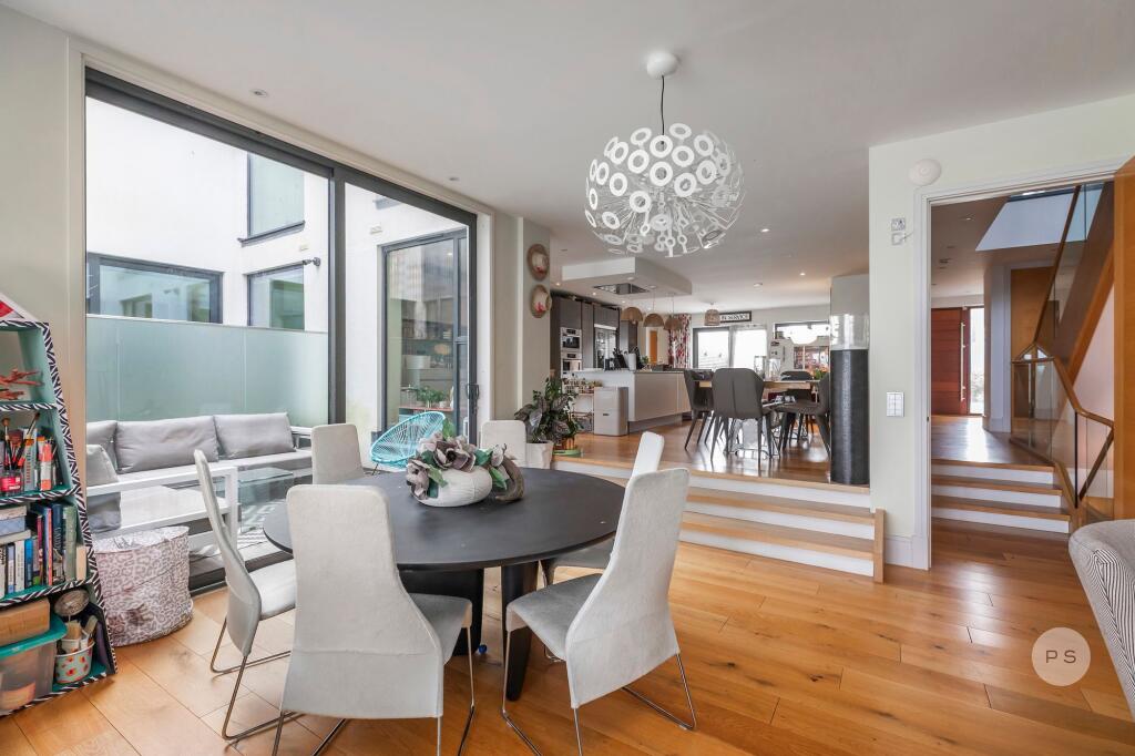 Additional image 3 of Rhode House, The Horseshoe, Sandbanks, Poole, BH13 7RW