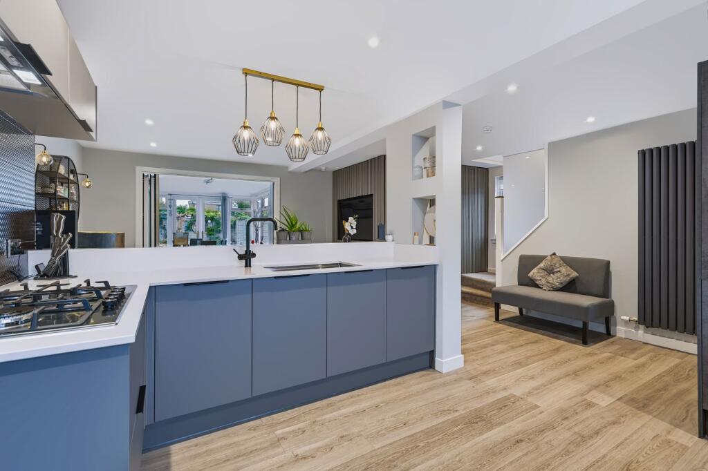 House in Falkirk - View 4