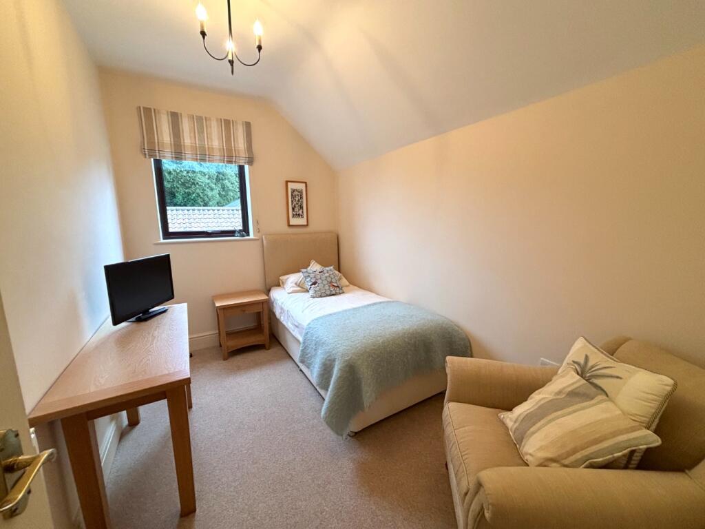 Additional image 11 of The Granary, High Street, Oakhill