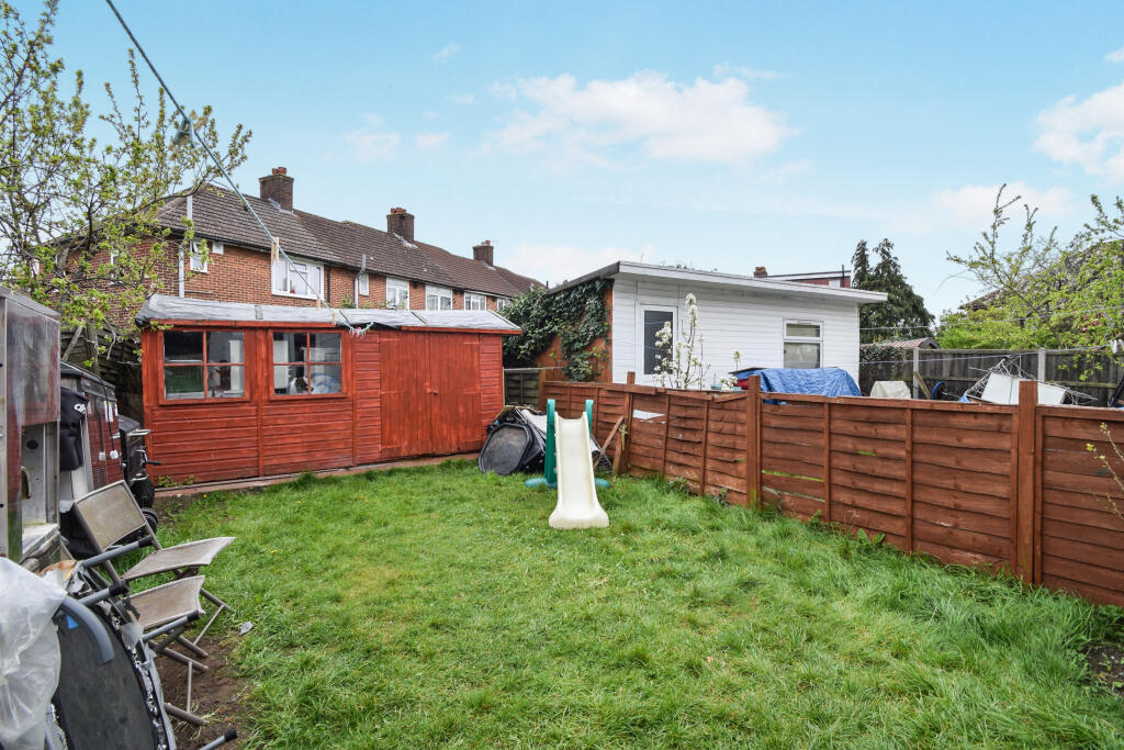 House in London, Royal Borough of Greenwich - View 4