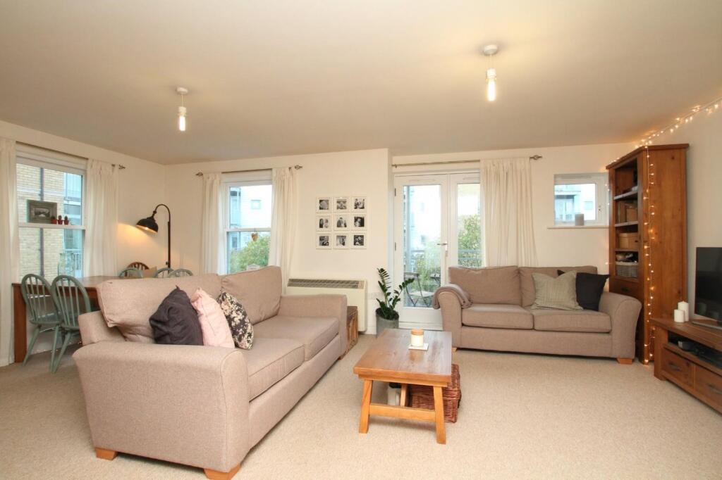 Apartment in Canterbury - View 2