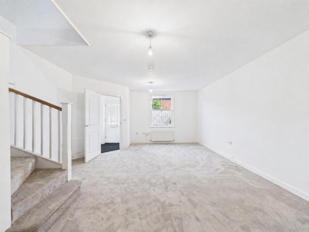 House in Stevenage - View 5