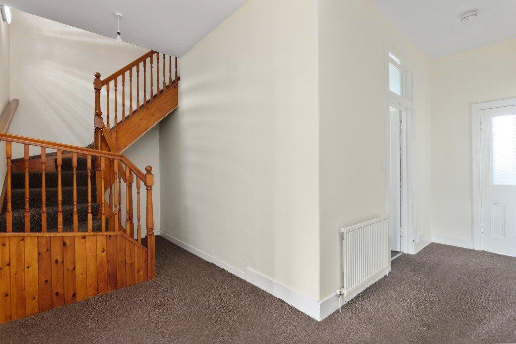 4 bedroom flat for rent