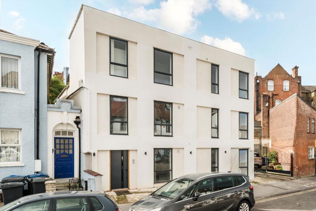 Main image of property: Norbury Crescent, London