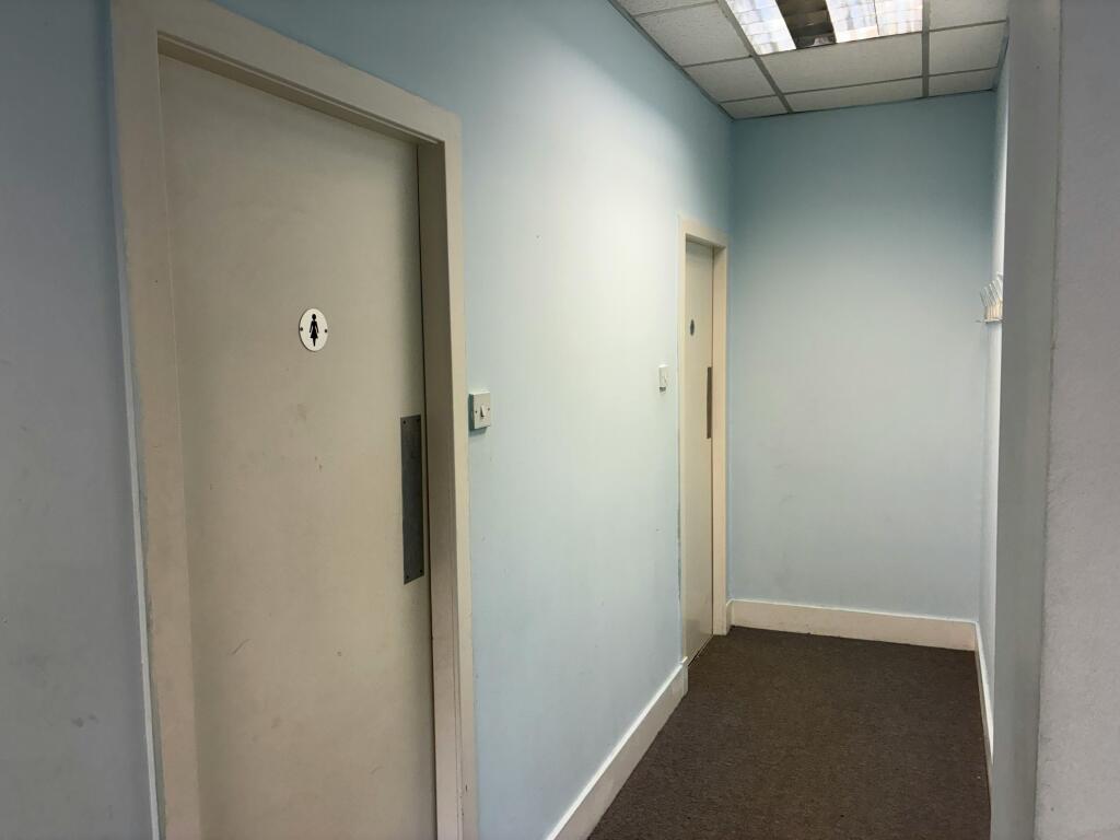 Toilets Hall