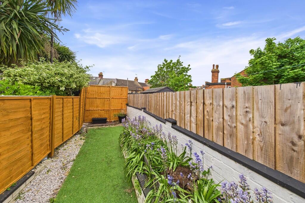 House in Canterbury - More
