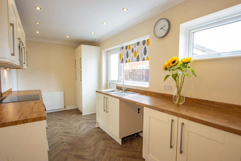 House in King's Lynn and West Norfolk, Grimston - View 4
