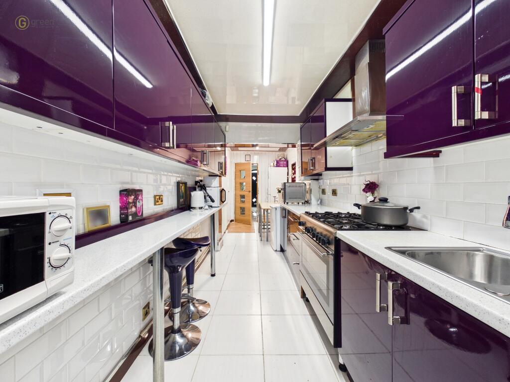 House in Birmingham, Hodge Hill - View 5