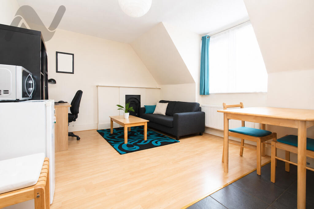 Main image of property: Seven Sisters Road, Finsbury Park, London, N4 3NX