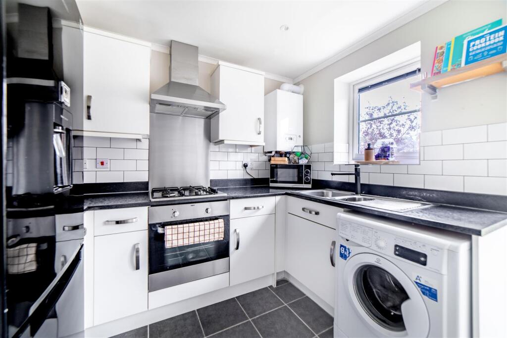 House in Newcastle upon Tyne - More