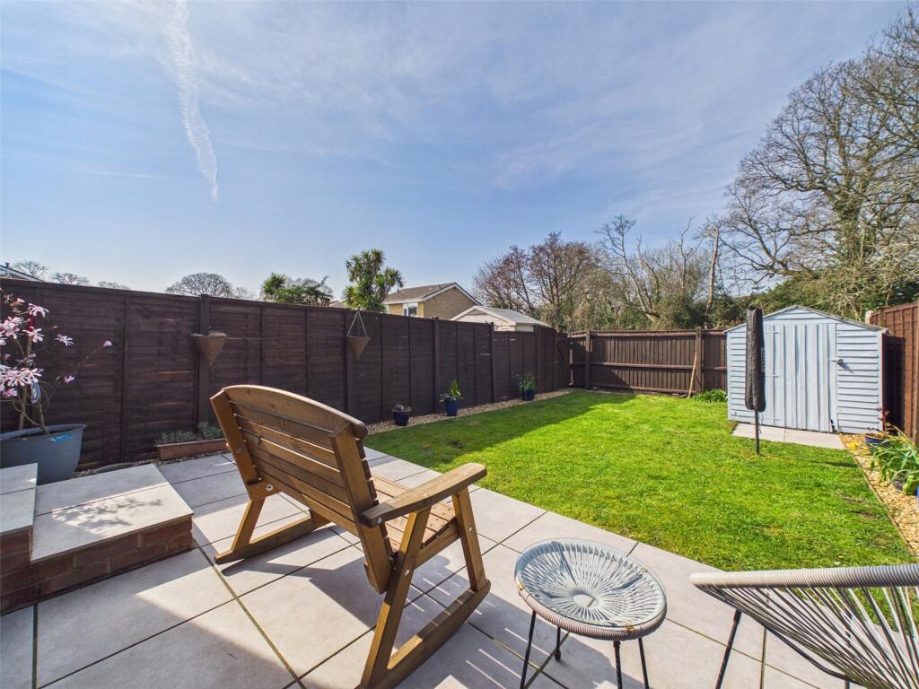 Brinsons Close, Burton, Christchurch, Dorset, BH23 photo 2