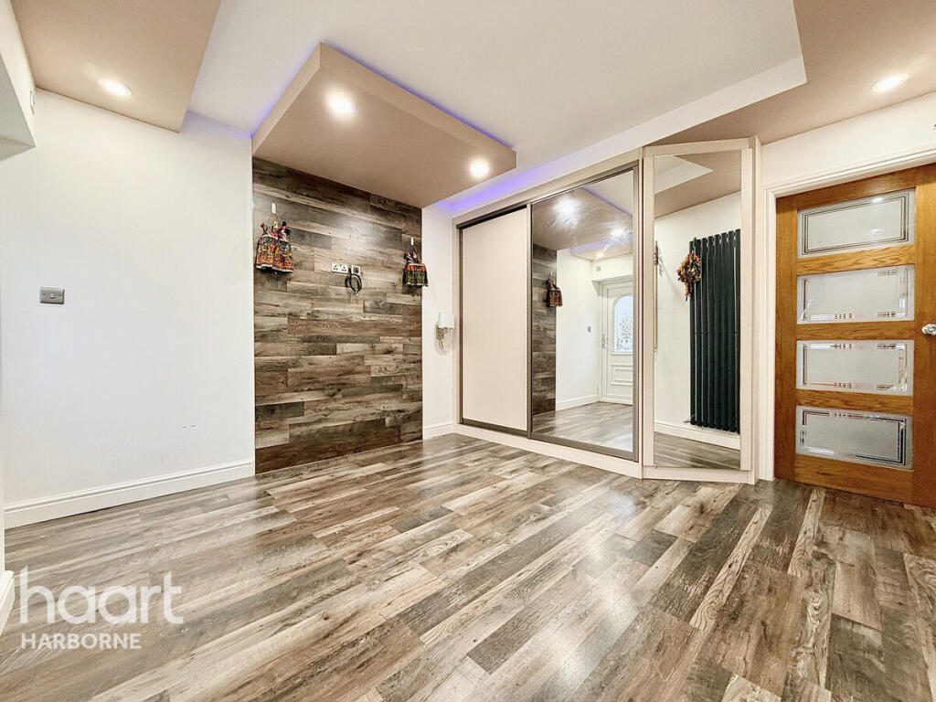Main image of property: BRANDHALL RD, OLDBURY