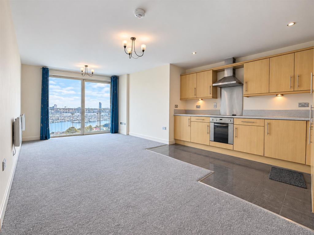 Apartment in Portsmouth - View 2