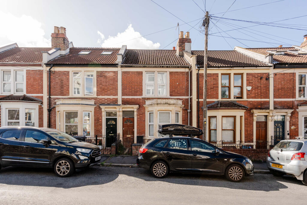 Main image of property: Cotswold road, Windmill Hill, Bristol