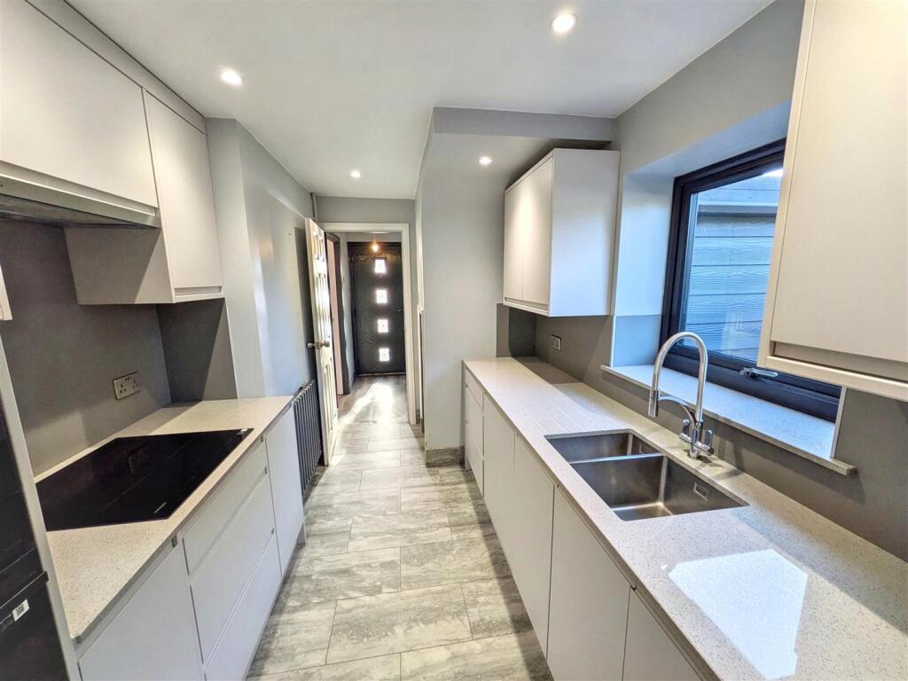 Foundry Road, Yapton photo 2