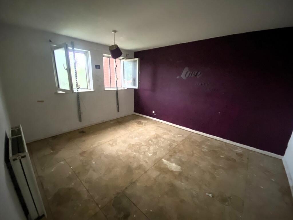 Warwick Road, Somercotes, Alfreton, DE55 photo 4
