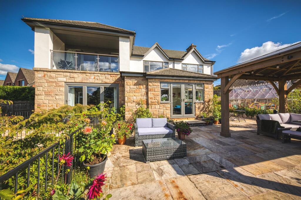 House in Derby - More
